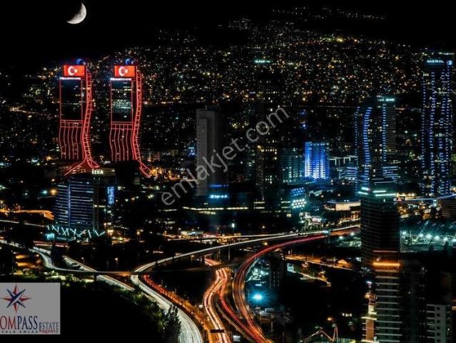 İzmirin En Prestijli Rezidansında Satılık 1+1 Daire