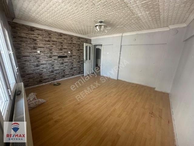 İzmirpark Ve Egepol Hastanesi Yakını Ferah Bakımlı Daire