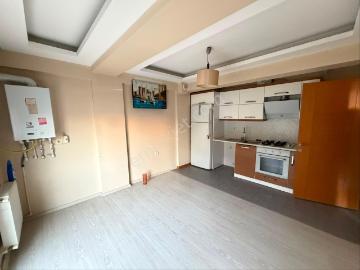 İzmirpark Yakını Kiralık 1+1 Daire