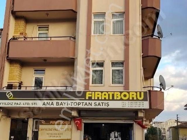İzmit, 42 Evlerde, 4+1, Geniş, Kombili, Ara Kat, Temiz Daire