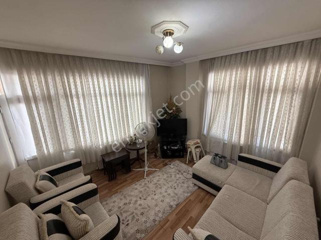 İzmit Çarşı Kozluk Mahallesi Üstü 2+1 Satılık Daire