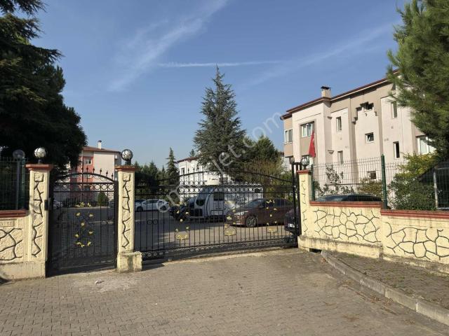 İzmit Bayındırlık 166.ada Mopaş Market Yakını 2+1 Kiralık Daire