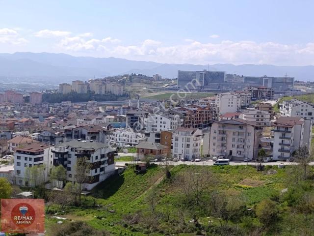 İzmit Gündoğdu Mah. Manzaralı Önü Kapanmaz 2+1 Çatı Dubleks