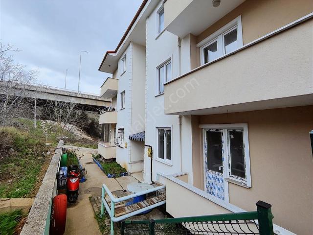 İzmit Kuruçeşme Hatipköyde Kiralık Yüksek Giriş Kat