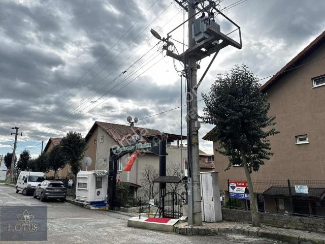 İzmit Kuruçeşme Villaları Masrafsız Deniz Manzaralı Satılık