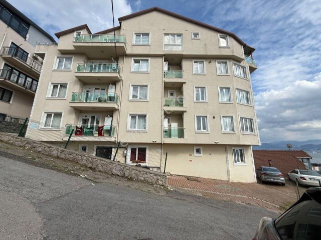 İzmit Kuruçeşme Yenimahalle 3+1 Manzaralı Satılık Daire