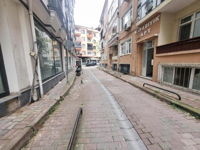 İzmit Hacı Hızır Mah Yeni Metro İst Yanı Satılık 3+1 Kot Daire