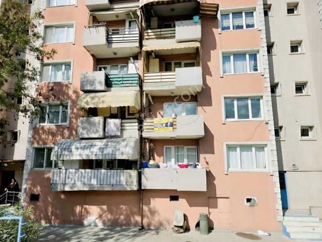 İzmit Merkezde Kandıra Sapağı Mevkii 2. Kat Kullanışlı Kiralık