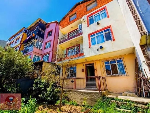 İzmit Tavşantepede Krediye Uygun Müstakil Girişli Ve Bahçeli