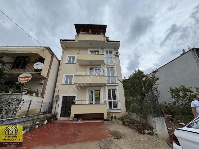 İzmit Tepeköy Özbek Çeşmesi Mevkii 1+1 77 M2 Kiralık Daire