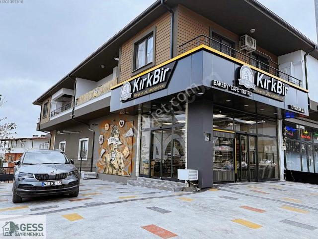İzmit Tüysüzler Mahallesi Satılık 1+1 Daire