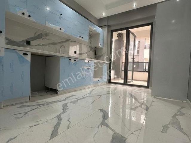 İzmit Yeşilova Anka Sitesi 2+1 İskanlı Asansörlü Özel Tasarım