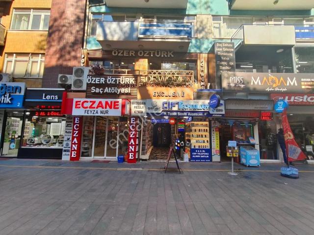 İzmit Yürüyüş Yoluna Cepheli Merkezi Konumda Satılık 3+1 Geniş Daire