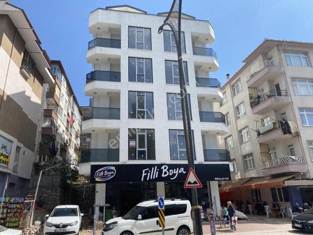 İznik Yolunda Otoparklı 2+1 Arakat Sıfır Satılık Daire