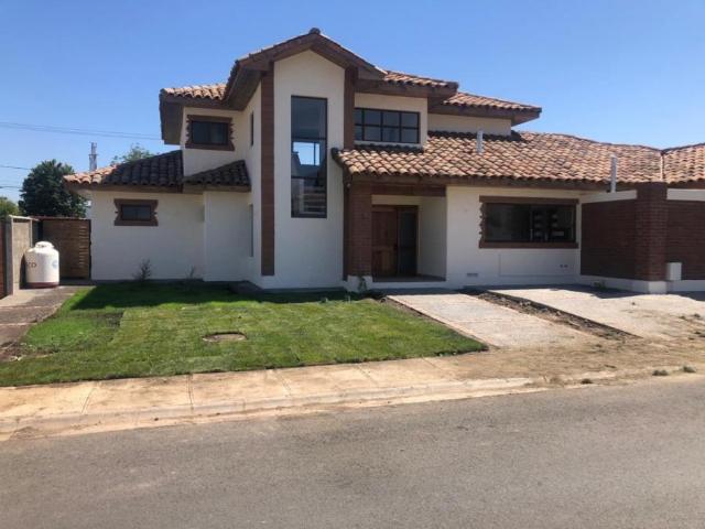 IC ARRIENDA CASA CONDOMINIO RINCONDA DE LOS ANDES