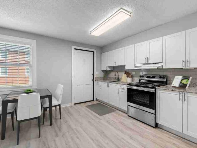 Icon @ Park Circle 1 Bedroom Apartment for Rent at 1920 McMillan Avenue, North Charleston, SC 29405