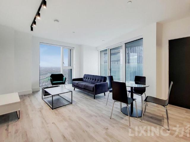 Icon Tower, Portal Way, North Acton, W3 2 bed apartment to rent £2,850 pcm £658 pw