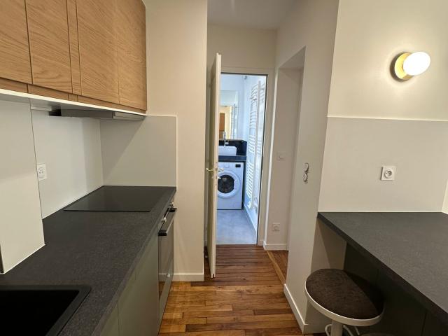 Iconic 1 Bedroom Parisian Flat in batignolles furnished and serviced