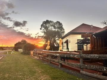 ICONIC COUNTRY PUB OPPORTUNITY 150HF