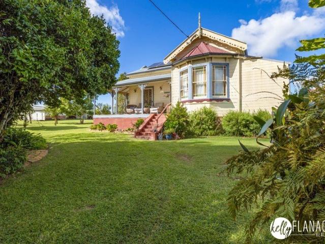 Iconic 'Costonville' In The Heart Of The Macleay Valley, Close To Beaches, Minutes To Freeway, River Views 1,556sqm