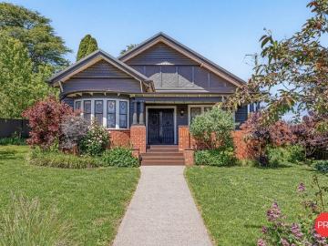 California Charm on Kyneton's Most Recognised Street