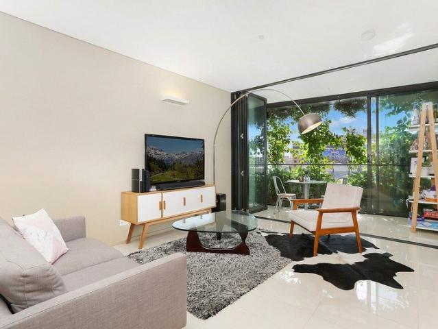 Iconic Central Park Living: Designer 1 Bed + Study with Secure Oversized Parking & District Views
