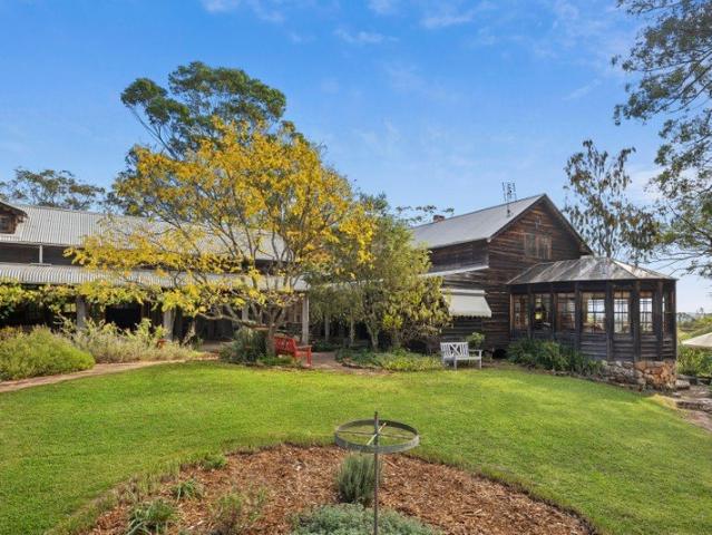 Iconic custom built sanctuary on 20 hectare acreage with views