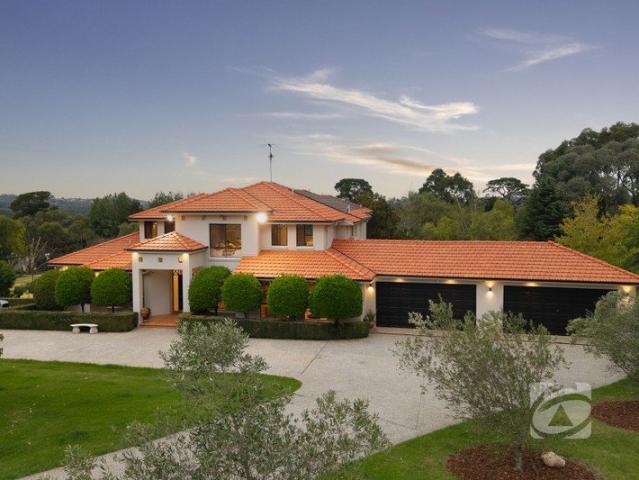 Iconic Berwick Luxury Estate