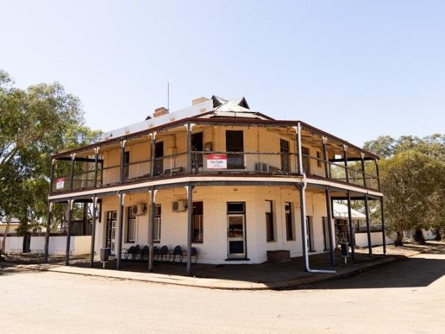 PRICE REDUCED Iconic Burracoppin Landmark History, Space & Lifestyle