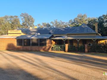 Jennacubbine, Seal Island, Western Australia