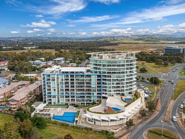 Iconic Kirra Mixed Letting High Performer | $500K+ Net Profit | Resort Brokers ID: MR009148