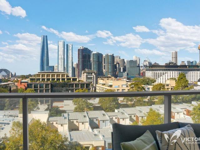 Iconic Harbour Views in Prestigious Jacksons Landing