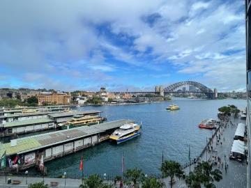 Iconic Harbourfront Residence with Sweeping Sydney Harbour Views