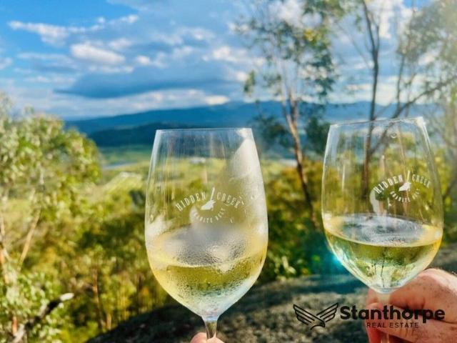 Iconic Multi Award Winning Winery, Accommodation & Café in Queensland's Granite Belt