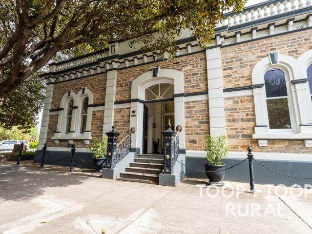 Iconic Tanunda Landmark