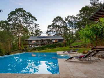 Iconic Yanada Retreat Luxury Lifestyle Family Retreat with Proven Commercial Opportunity