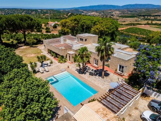 Icónica Propriedade com Vista Panorâmica sobre Silves 543m² Silves
