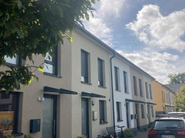 Ich verkaufe Reihenh 257 us + 2 Parkpl 257 tze2017 Baujahr