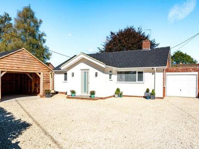 Ickford, Sheldon Road, Aylesbury, 3 Bedroom Bungalow