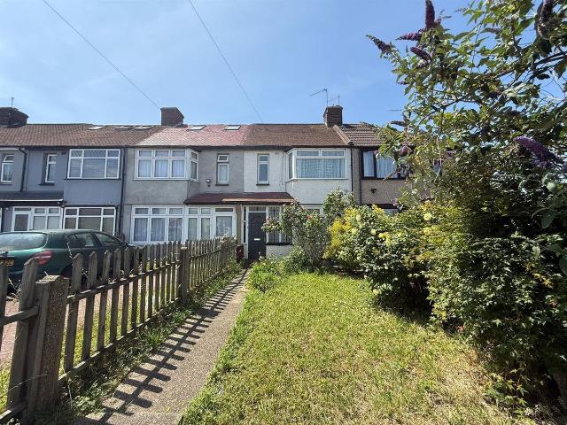 Ian Square, Enfield EN3, 3 bed terraced house to rent, £2,100 pcm | PrimeLocation