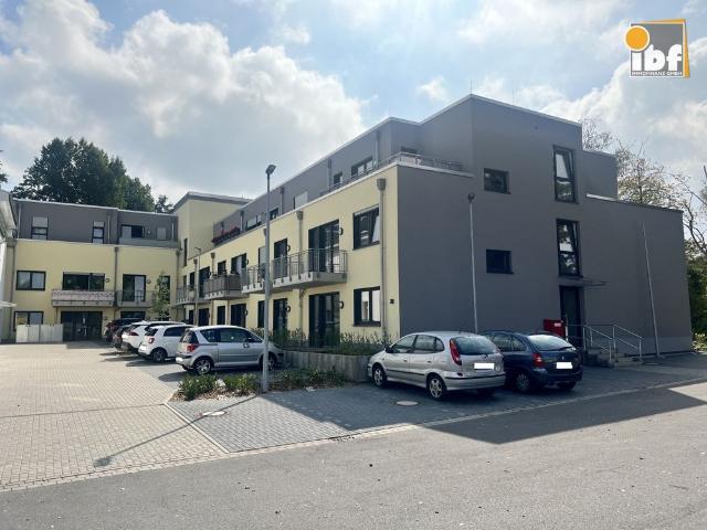 IBF Immo + Sanierte Seniorengerechte 2 ZKDB Altbauwohnung in Düren Mariaweiler!