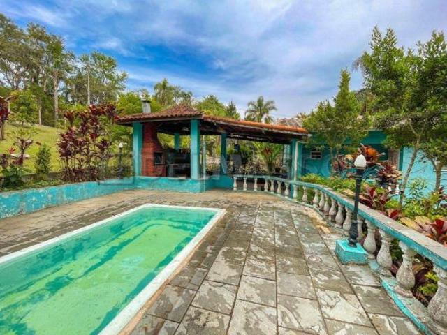 Ibiúna/SP Chácara em condomínio com 1.700 m² de terreno e muito verde!