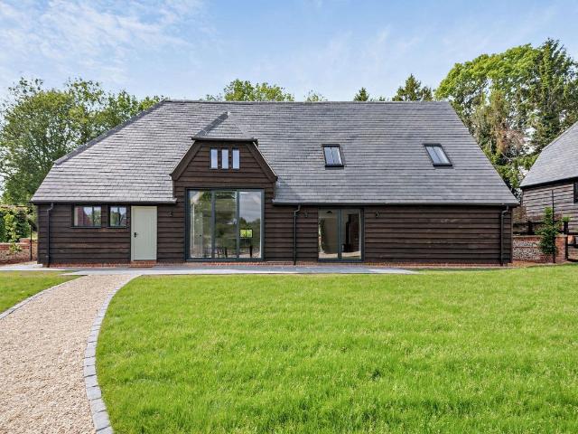 Ibthorpe, Andover, Hampshire SP11, 4 bed barn conversion to rent, £4,500 pcm | PrimeLocation