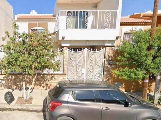 IG Casa en venta geranios 222, Saltillo 2000 Coahuila