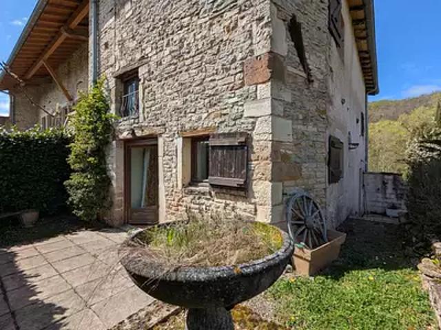 Igé 71960 Achat / Vente maison 3 pièces t3