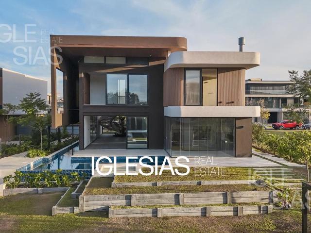 IGLESIAS REAL ESTATE