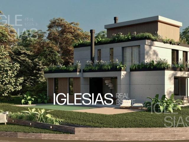 IGLESIAS REAL ESTATE