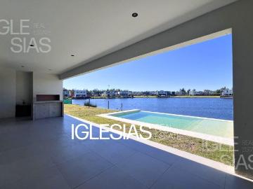 IGLESIAS REAL ESTATE