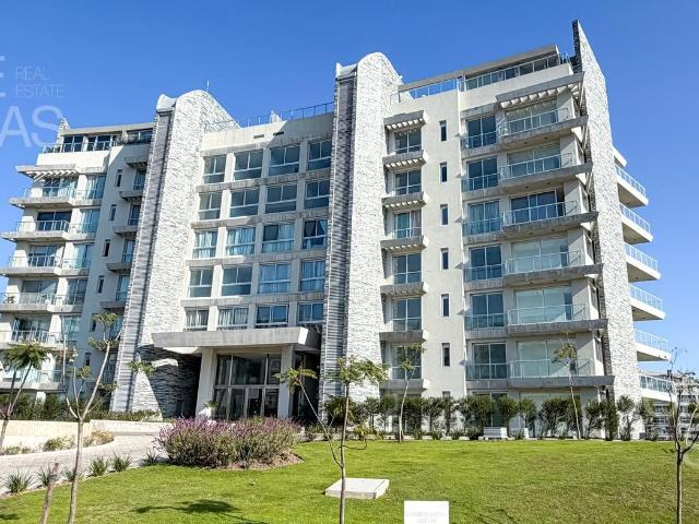 IGLESIAS REAL ESTATE