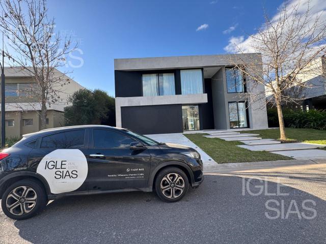 IGLESIAS REAL ESTATE